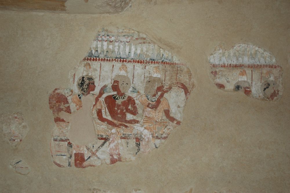 103i