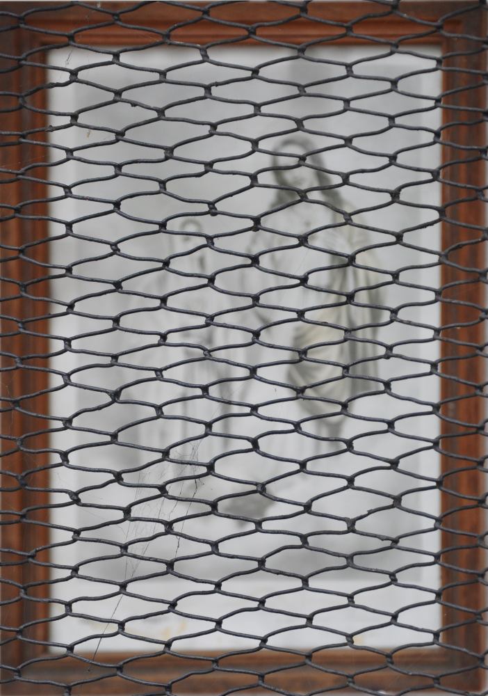 004c