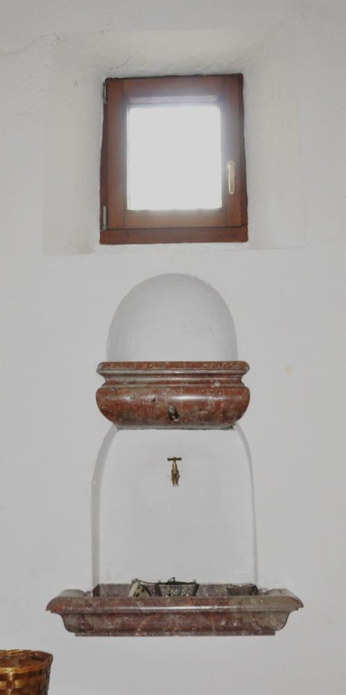 010a