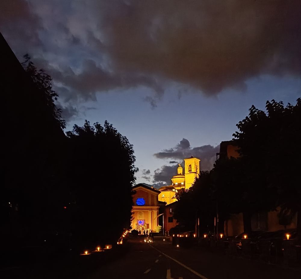 011 Inizio Processione