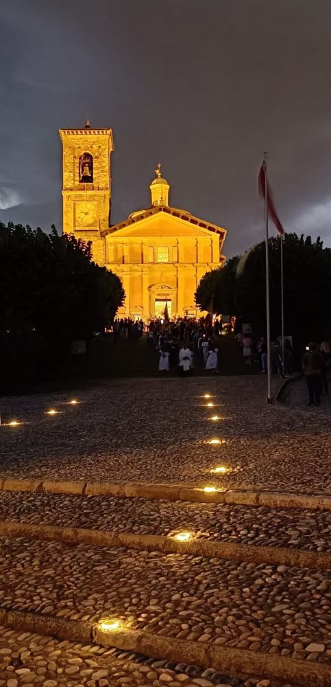 011a Inizio Processione