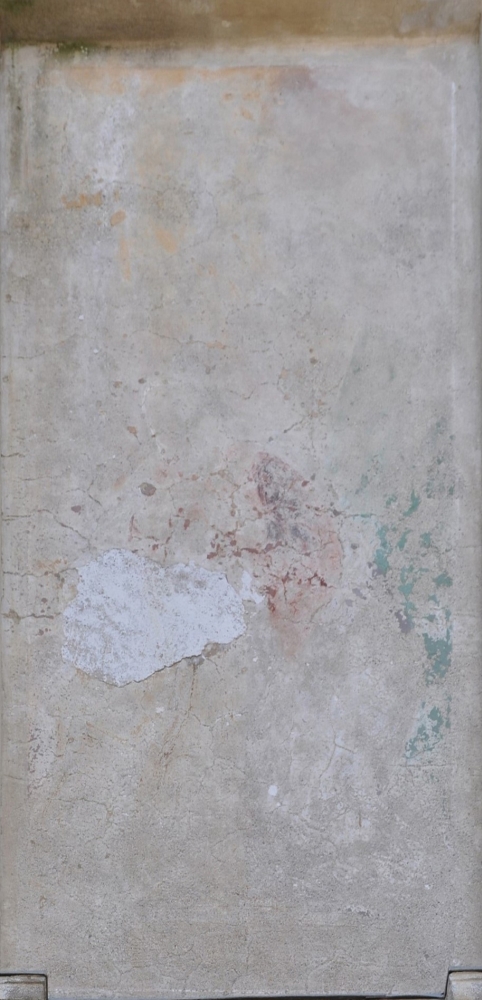 022b