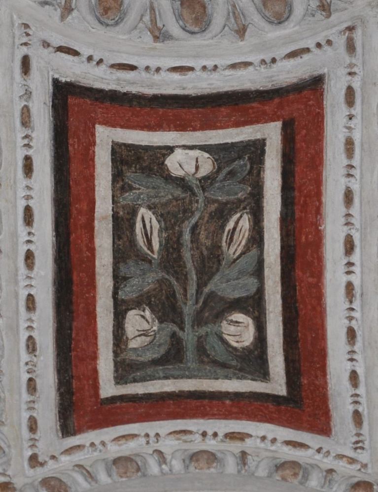 004b